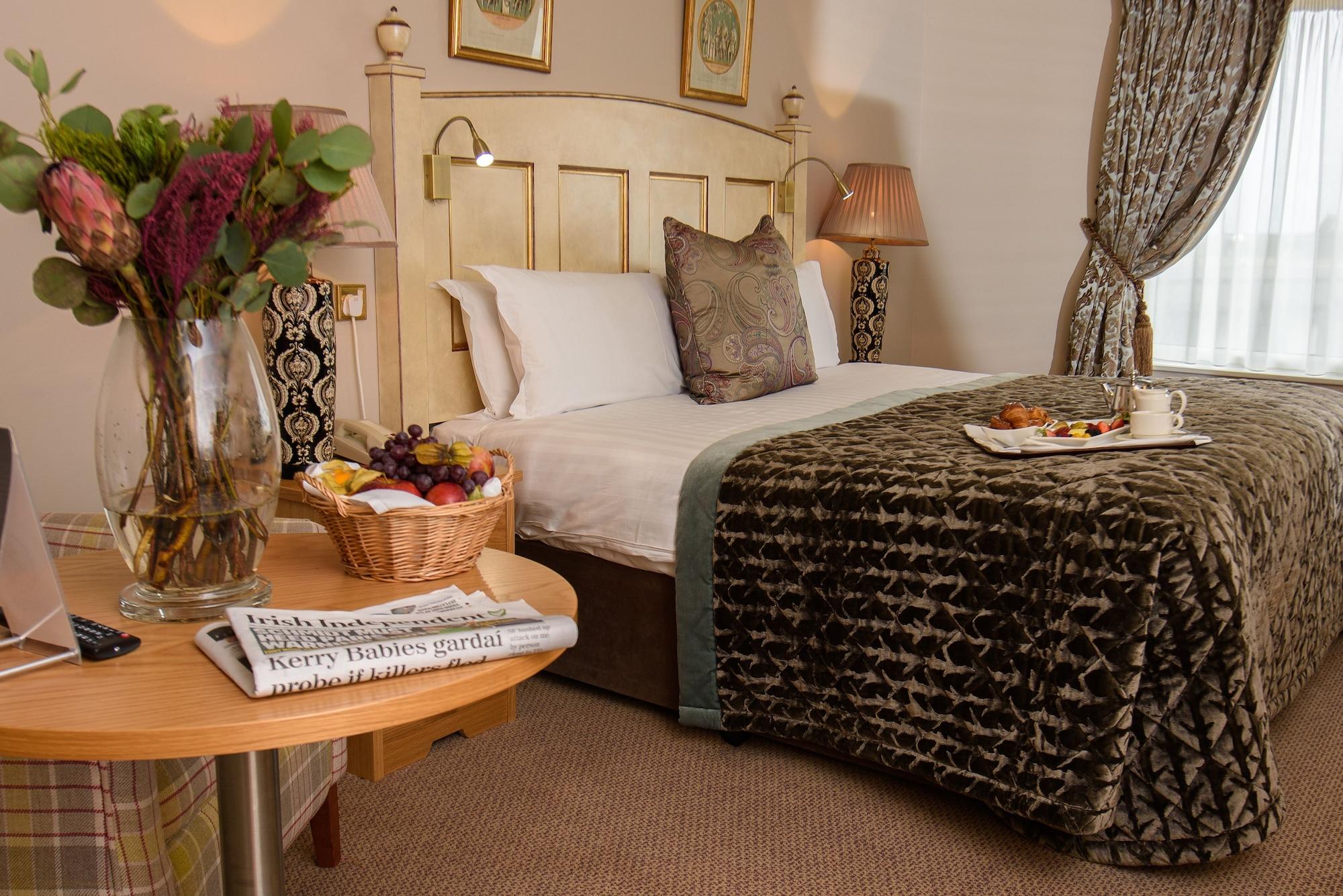 Newmarket-on-Fergus The Inn At Dromoland מראה חיצוני תמונה